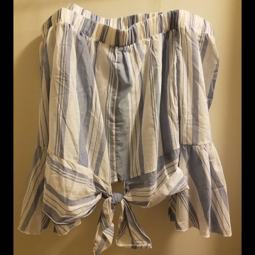 NWT Charlotte Russe Off the Shoulder Tie-Front Top